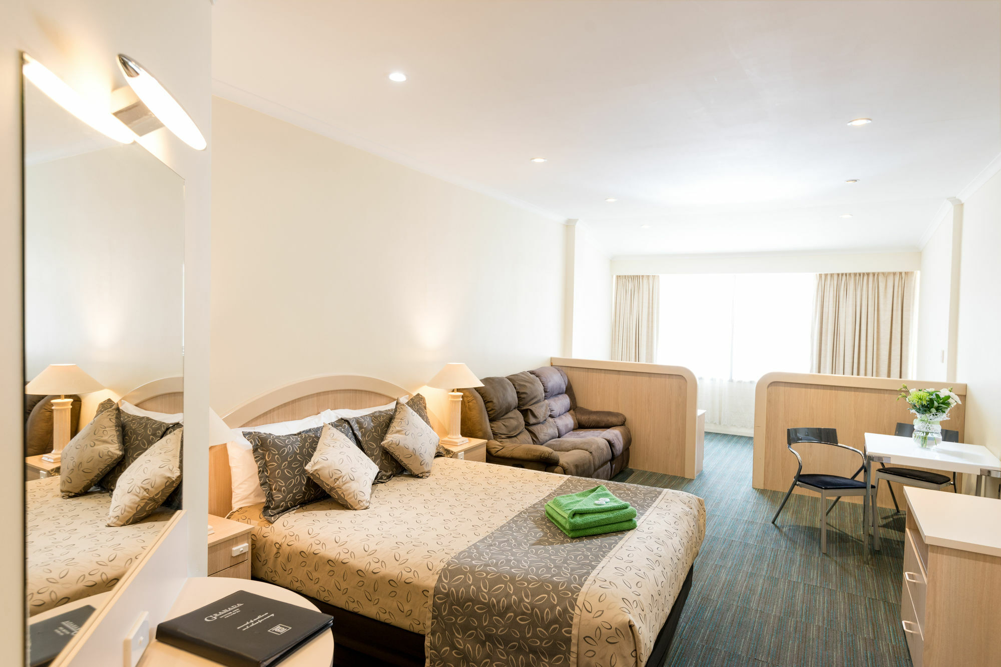 Adelaide Granada Motor Inn Eksteriør billede